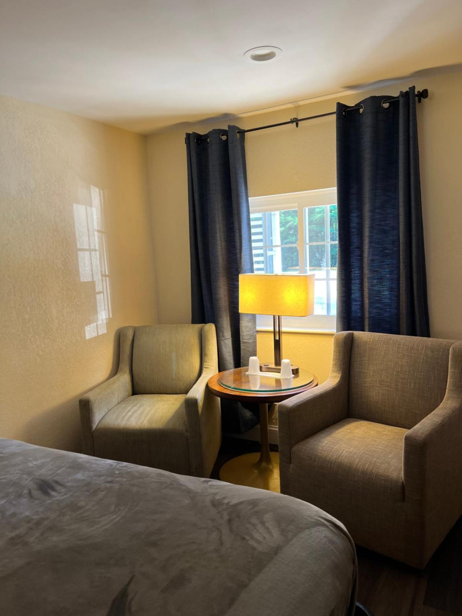 Anchorage Inn Rochester Bagian luar foto