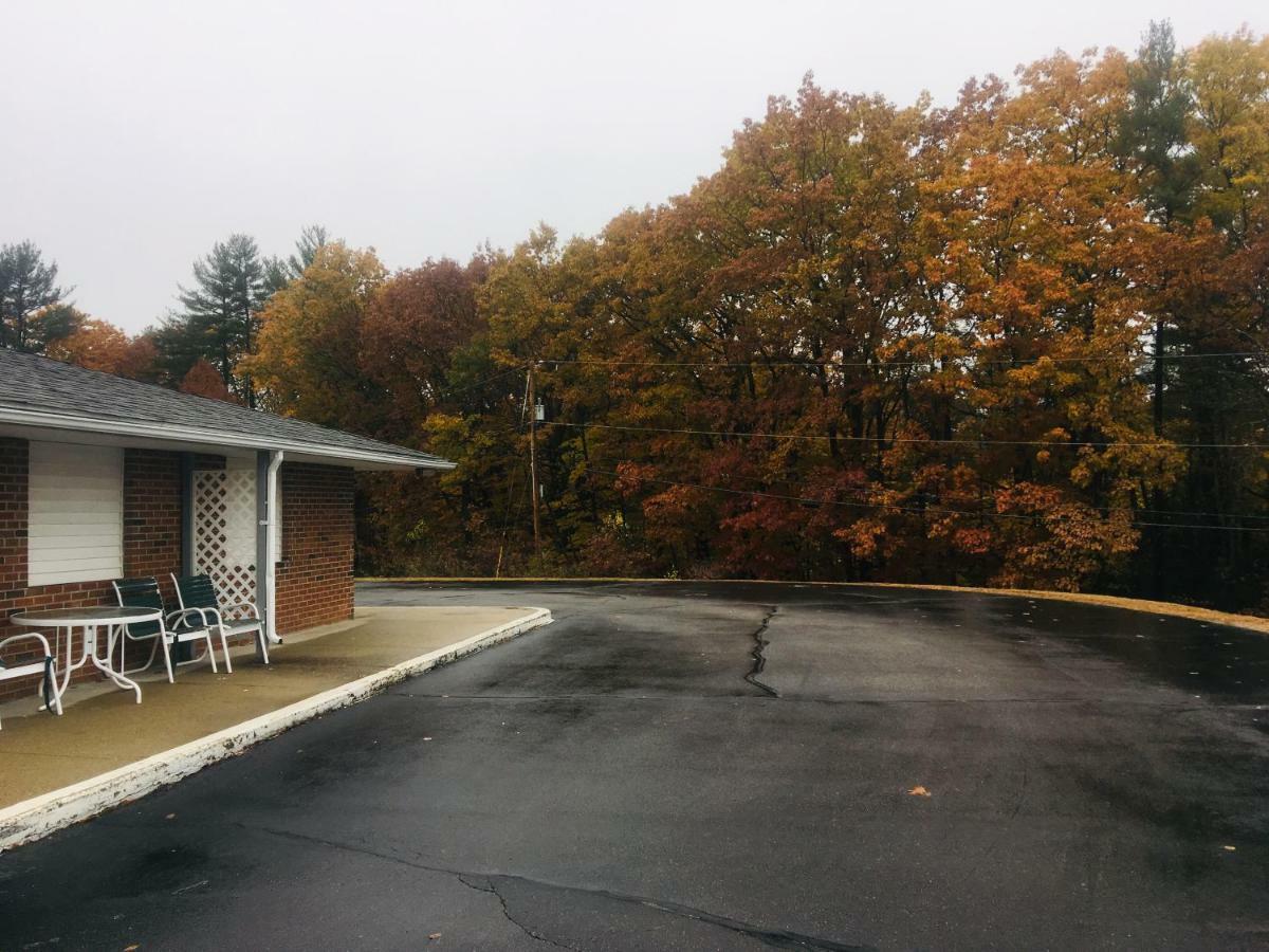 Anchorage Inn Rochester Bagian luar foto